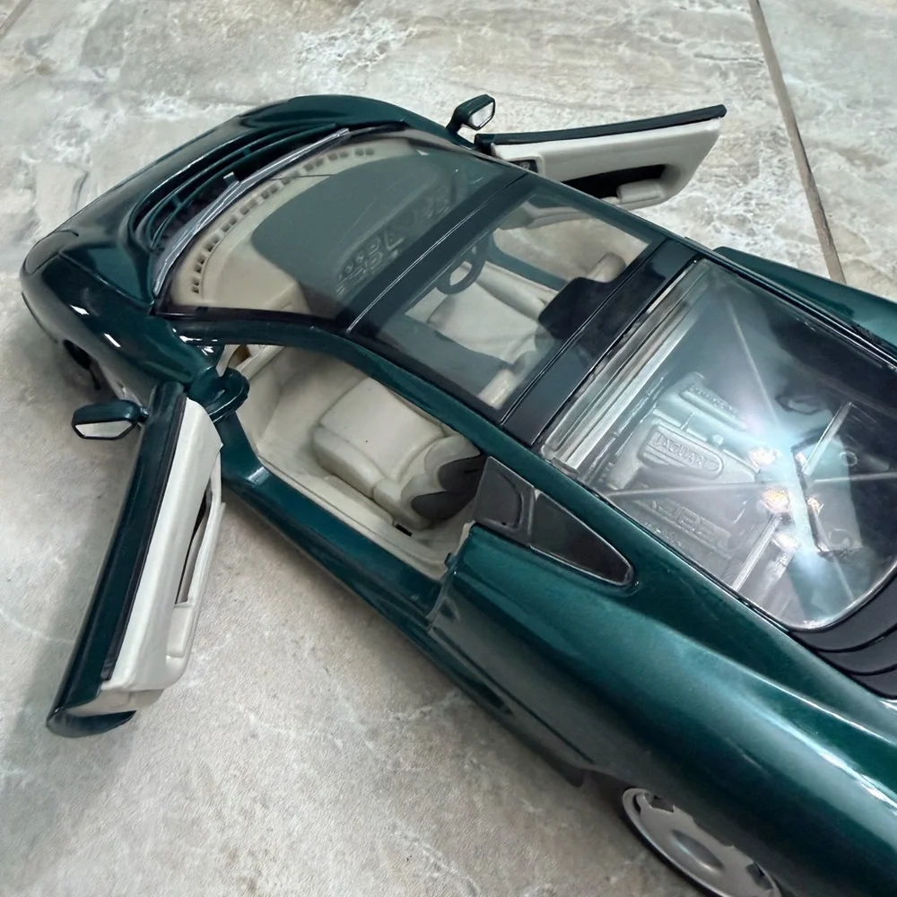 Dark Green Jaguar XJ220 Diecast Car Rare!